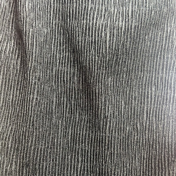 NWT H&M Black Crepe Pants - Picture 2 of 2
